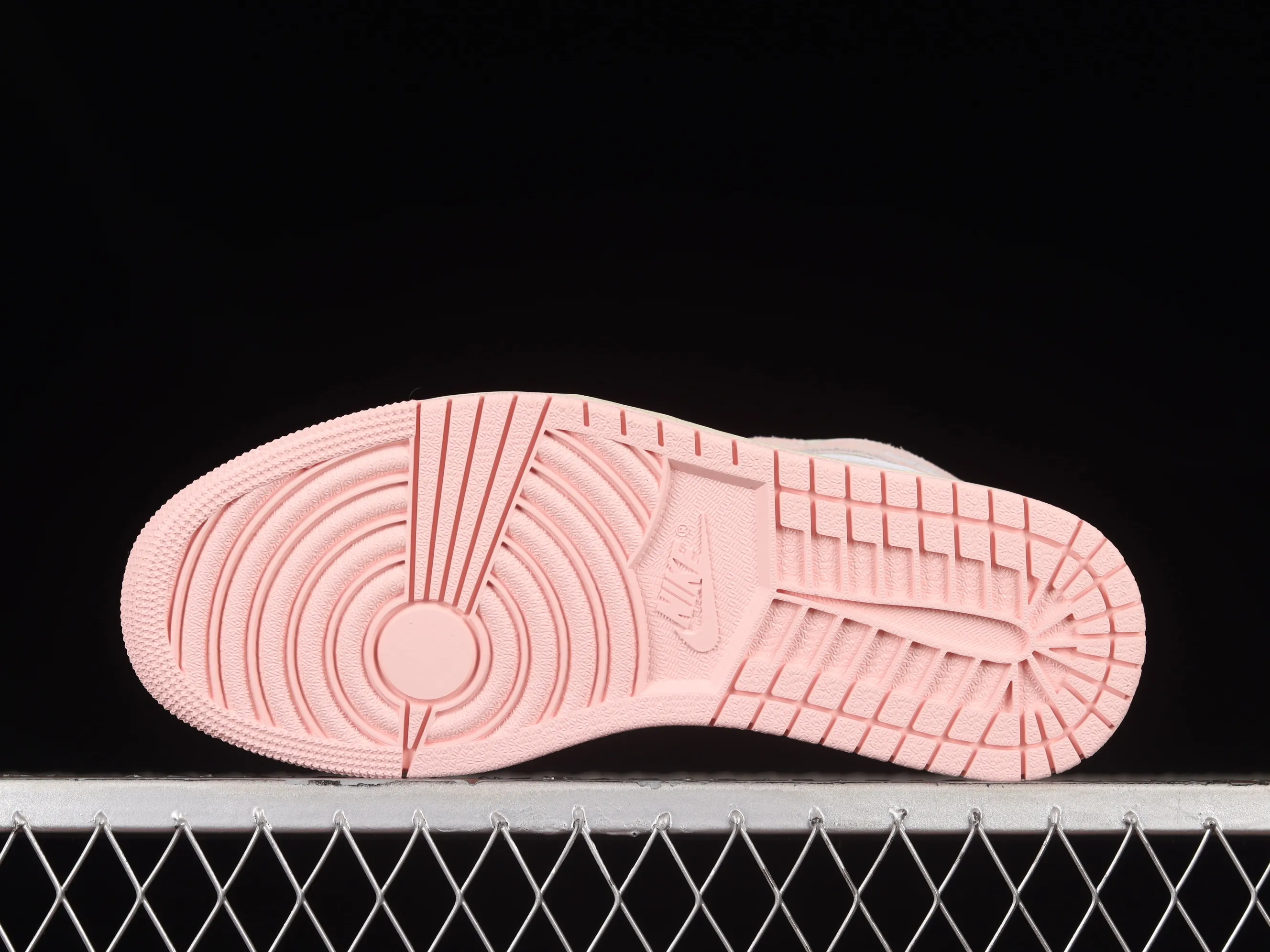 All categories Air Jordan Jordan series basketball shoes Air Jordan 1 High Air Jordan 1 High OG "Washed Pink" AJ1 Joe 1 washed pink high-top basketball shoes FD2596-600